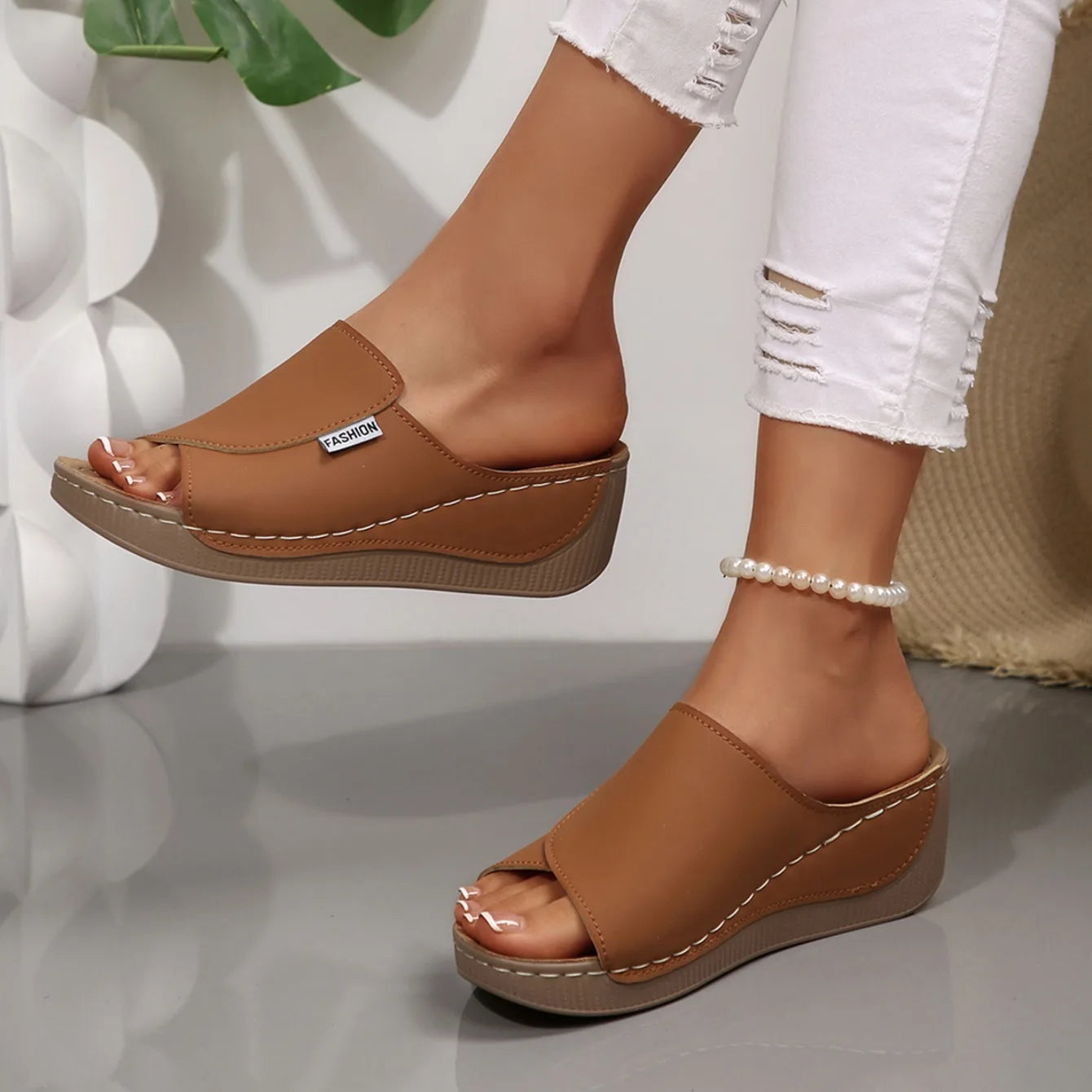 Sandalias planas de plataforma baja