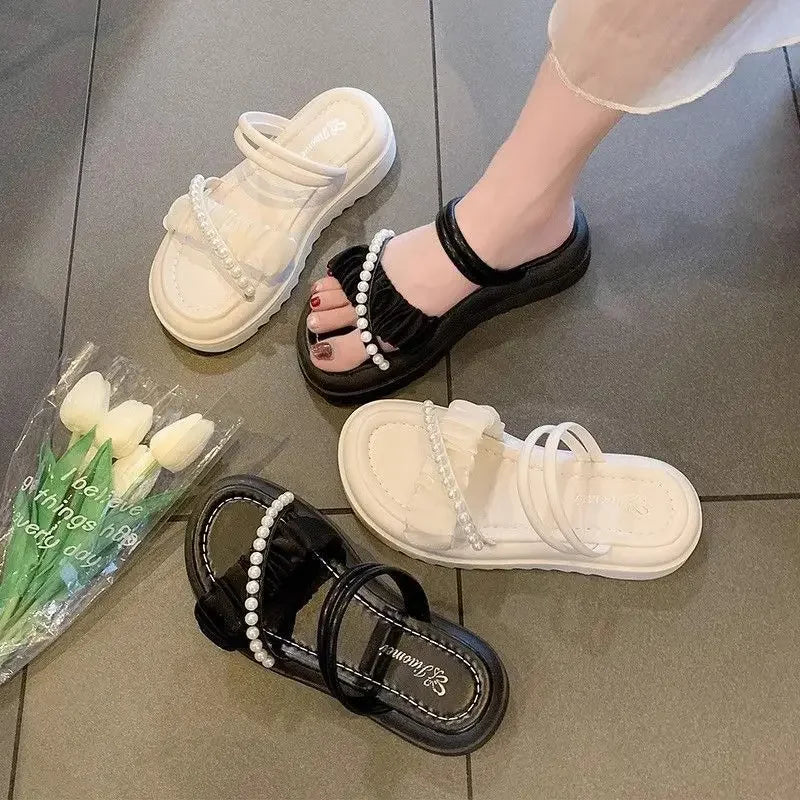 Sandalias con perlas y suela gruesa