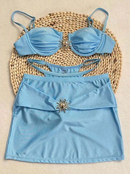 Bikini azul con aro y falda