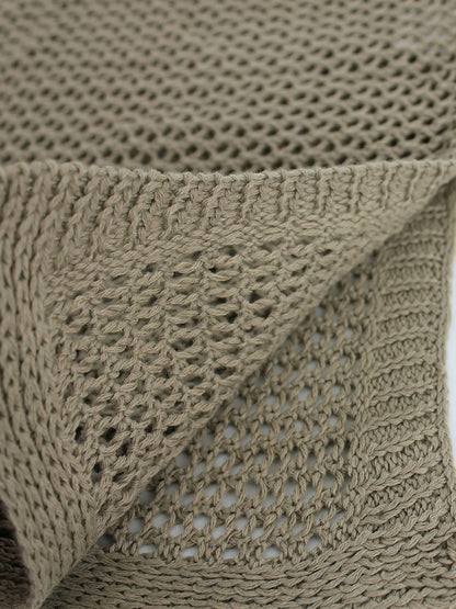 Falda corta con nudo lateral estilo playero chic y moderno