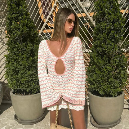 Vestido playero tejido con manga acampanada