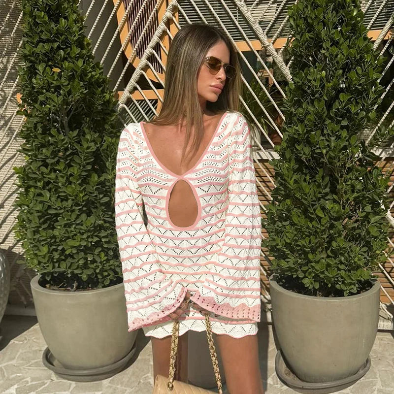 Vestido playero tejido con manga acampanada