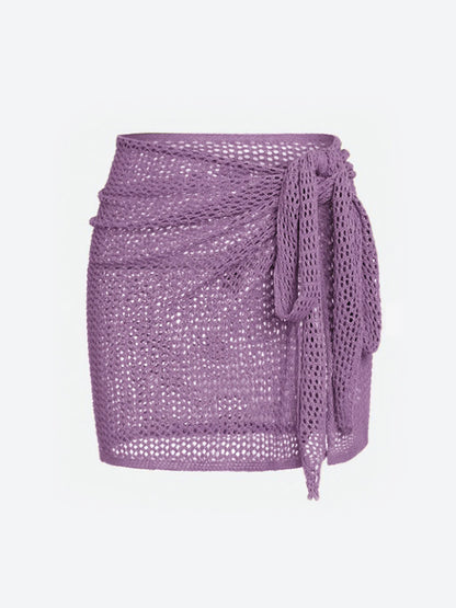 Falda corta con nudo lateral estilo playero chic y moderno