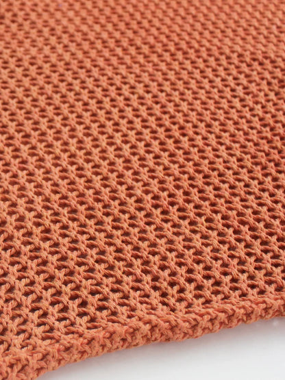 Falda corta con nudo lateral estilo playero chic y moderno