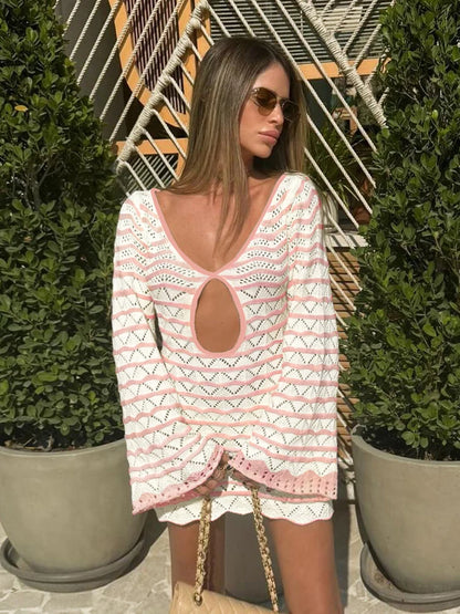 Vestido playero tejido con manga acampanada