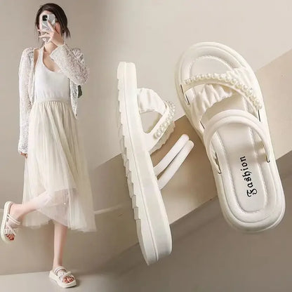 Sandalias con perlas y suela gruesa