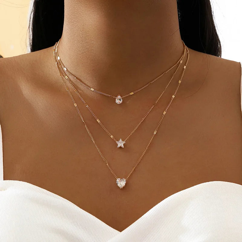Collar dorado triple con circonias
