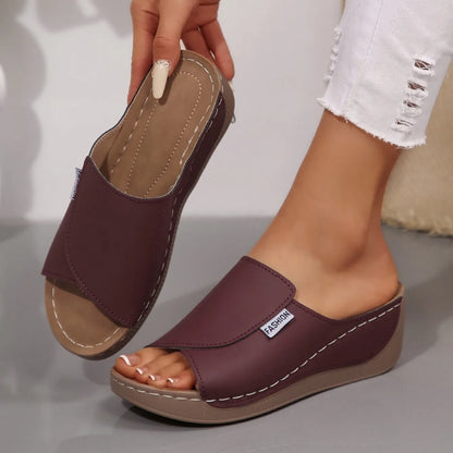 Sandalias planas de plataforma baja
