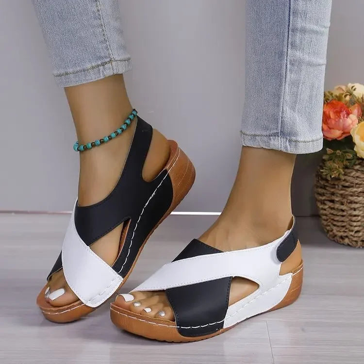 Sandalias cómodas de velcro con suela ligera para verano